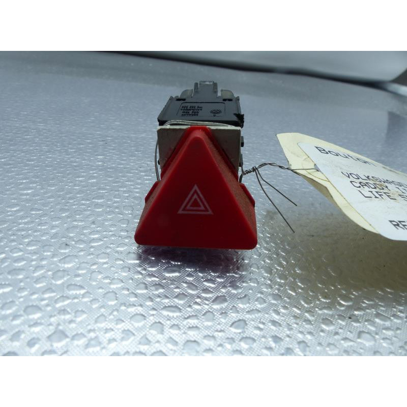 Bouton de warning VOLKSWAGEN CADDY 3 Photo n°1