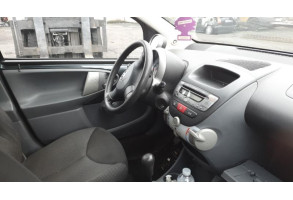 Renfort pare choc arriere (traverse) TOYOTA AYGO 1 Photo n°3
