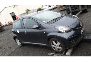 Renfort pare choc arriere (traverse) TOYOTA AYGO 1 Photo n°5