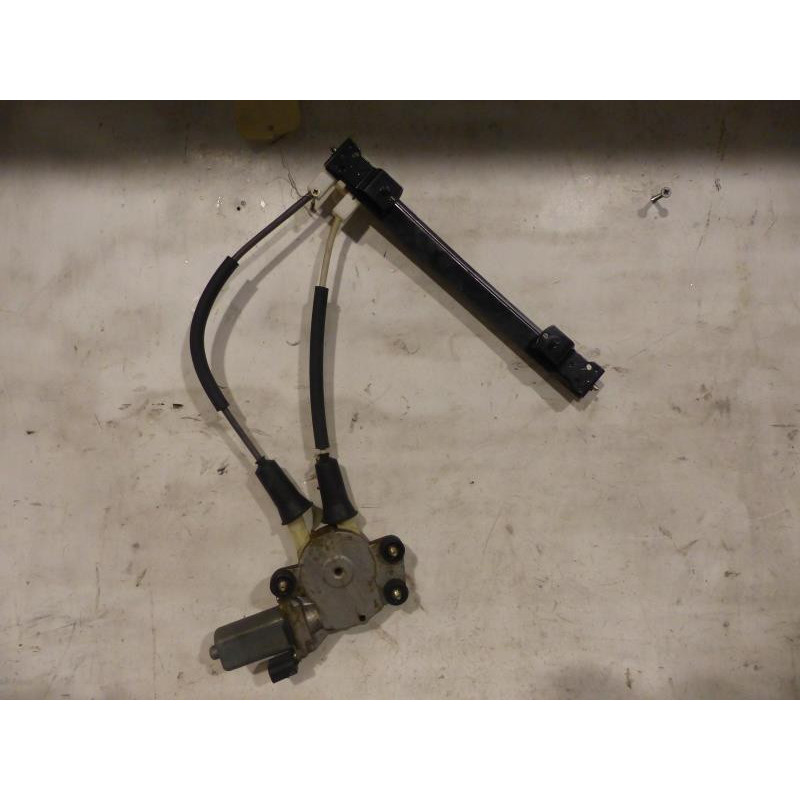 Leve vitre electrique arriere droit ALFA ROMEO 147 Photo n°1