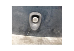 Malle/Hayon arriere TOYOTA YARIS 2 Photo n°4