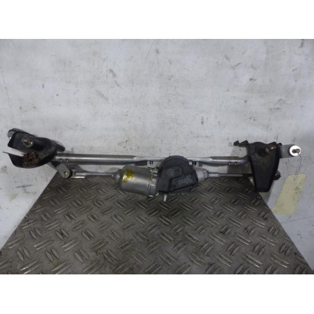 Moteur essuie glace avant SUZUKI SWIFT 4