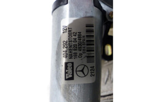 Moteur essuie glace arriere MERCEDES CLASSE A 168 Photo n°2