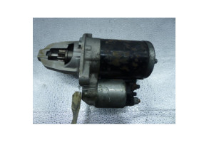 Demarreur MITSUBISHI COLT 6 Photo n°1