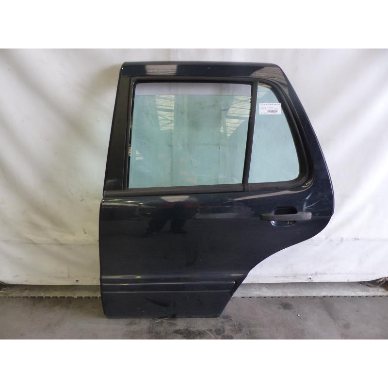 Porte arriere gauche MERCEDES CLASSE M 163 Photo n°1