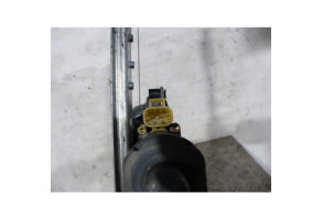 Leve vitre electrique arriere droit MERCEDES CLASSE M 163 Photo n°3