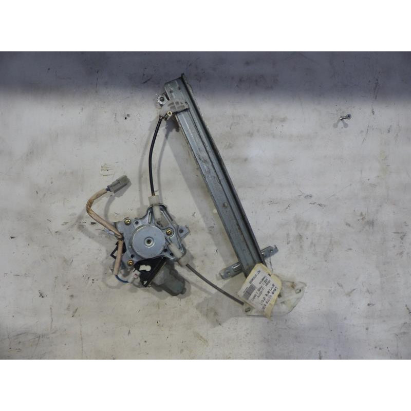 Leve vitre electrique arriere droit HONDA JAZZ 2 Photo n°1