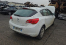 Cache moteur  OPEL ASTRA J Photo n°7