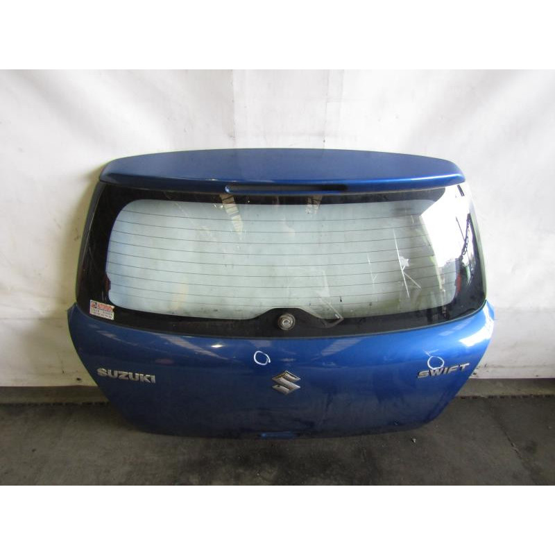 Malle/Hayon arriere SUZUKI SWIFT 3 Photo n°1