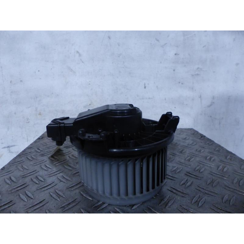 Ventilateur chauffage SUZUKI SWIFT 3 Photo n°1