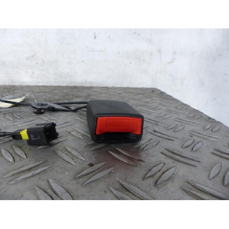 Attache ceinture arriere gauche CITROEN C4 PICASSO 1