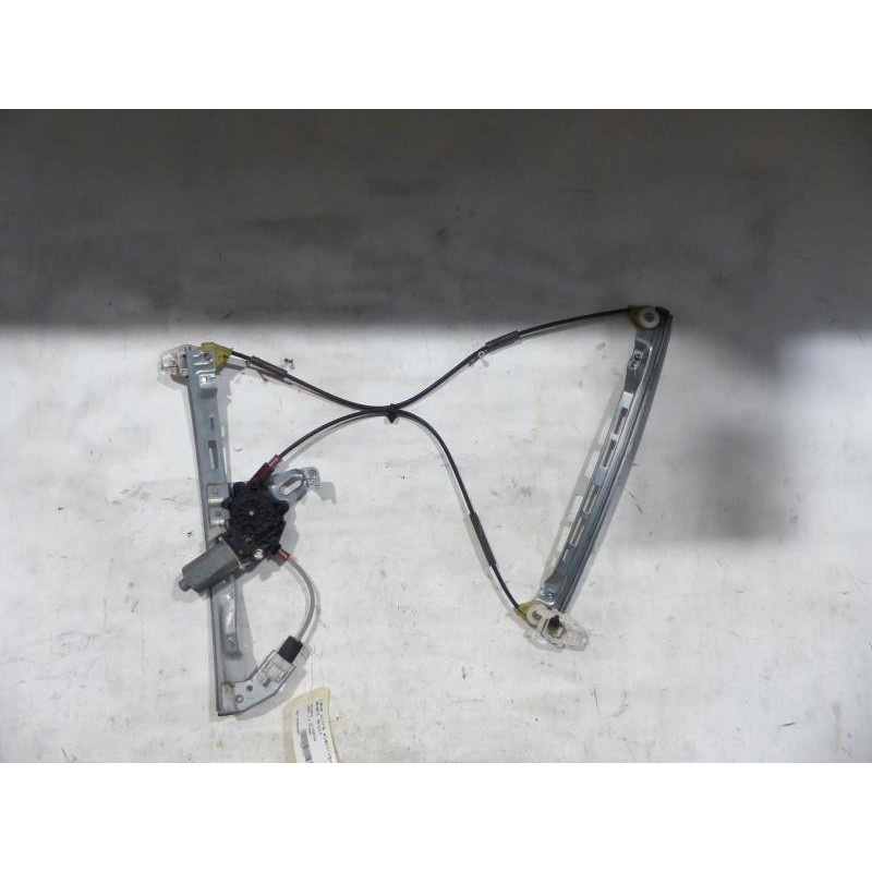 Leve vitre electrique avant droit PEUGEOT 206+ Photo n°1