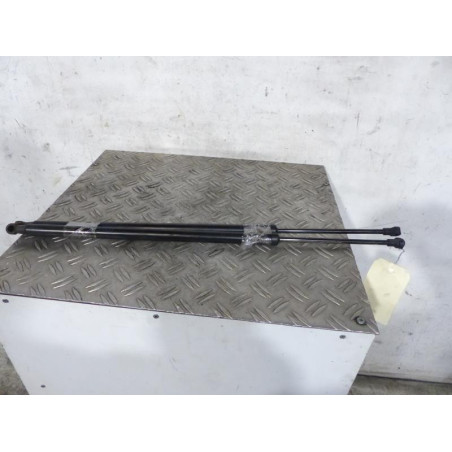 Verin de coffre AUDI A4 3