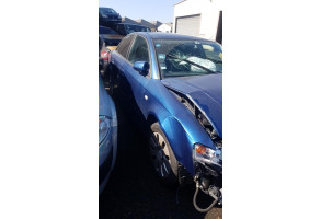 Renfort pare choc arriere (traverse) AUDI A4 2 Photo n°6