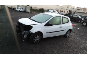 Bouton de warning RENAULT CLIO 3 Photo n°7