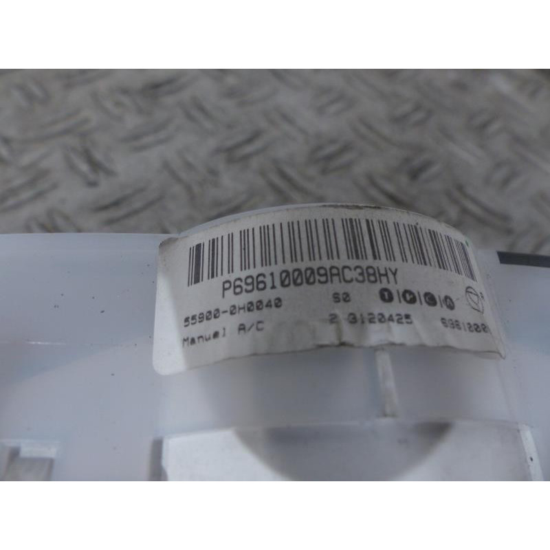 Commande chauffage TOYOTA AYGO 1 Photo n°1