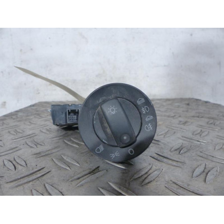 Commodo phare AUDI A4 2