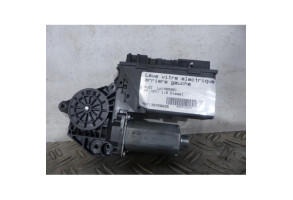 Leve vitre electrique arriere gauche AUDI A4 2 Photo n°1