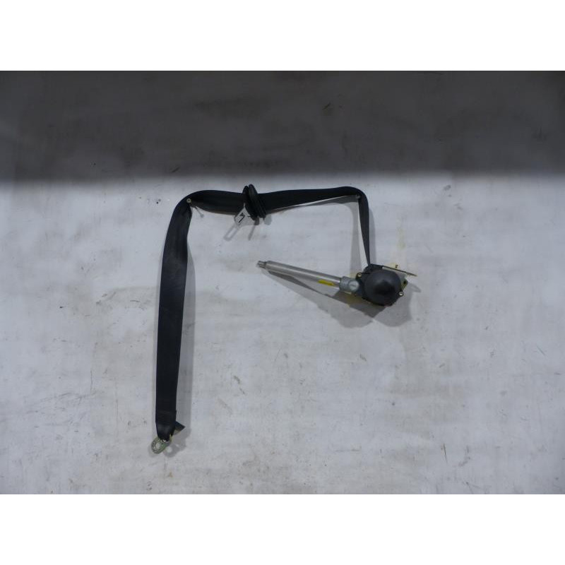 Ceinture avant gauche AUDI A4 1 Photo n°1