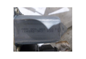 Leve vitre electrique avant droit AUDI A4 1 Photo n°3
