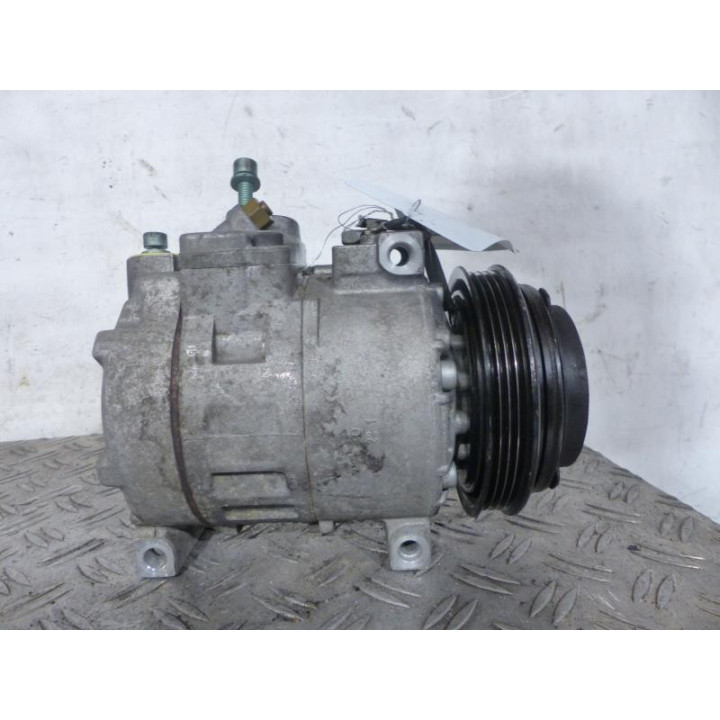Compresseur clim AUDI A4 1 Photo n°5