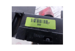 Bouton de warning KIA CEE-D 1 Photo n°3
