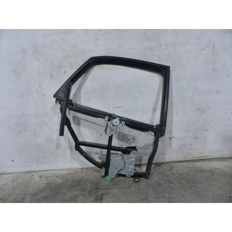 Leve vitre electrique arriere droit AUDI A4 1 Photo n°1
