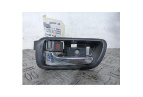 Poignee interieur arriere gauche TOYOTA COROLLA VERSO 2 Photo n°1