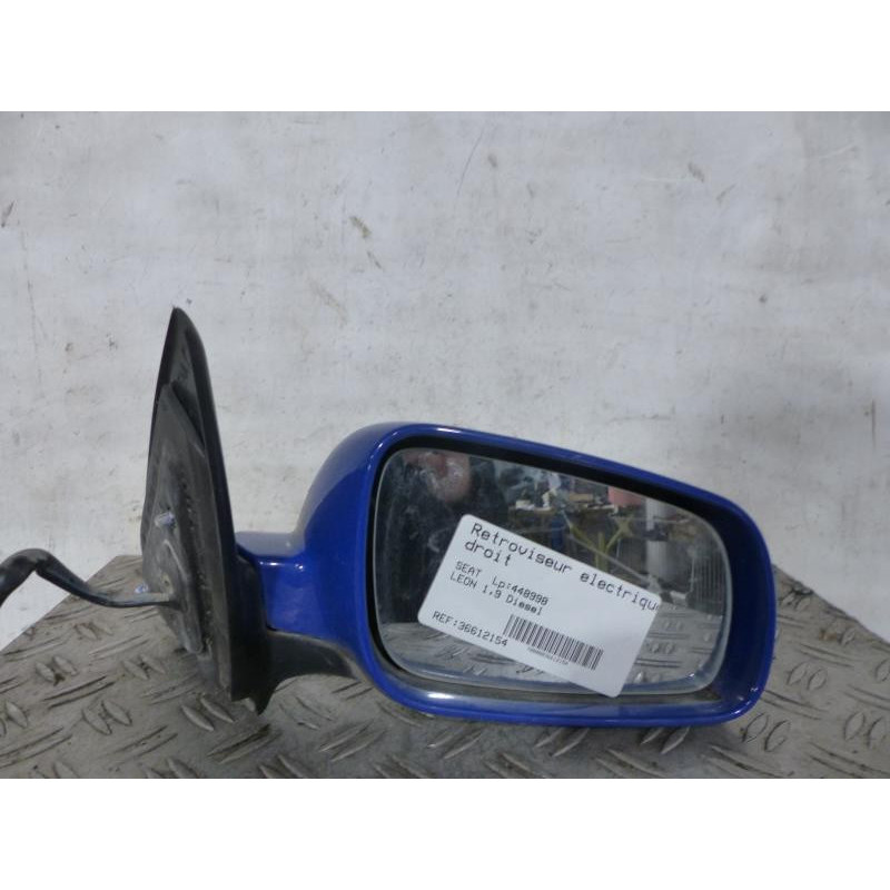 Retroviseur droit SEAT LEON 1 Photo n°1