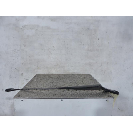Bras essuie glace avant droit VOLKSWAGEN SCIROCCO 3
