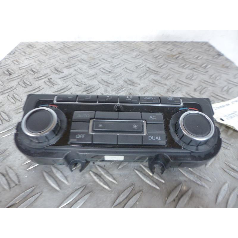 Commande chauffage VOLKSWAGEN SCIROCCO 3 Photo n°1