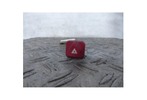 Bouton de warning PEUGEOT 407 Photo n°1