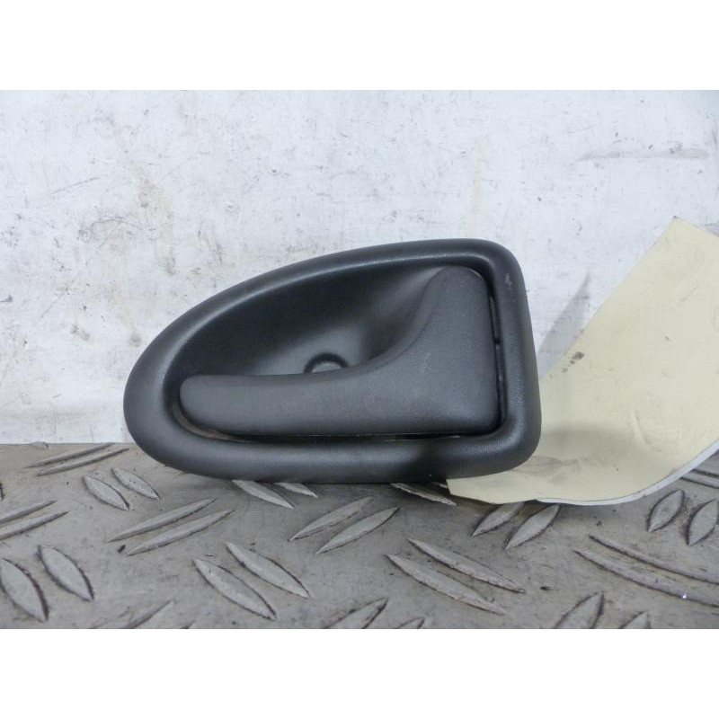 Poignee interieur avant droit RENAULT TRAFIC 2 Photo n°1