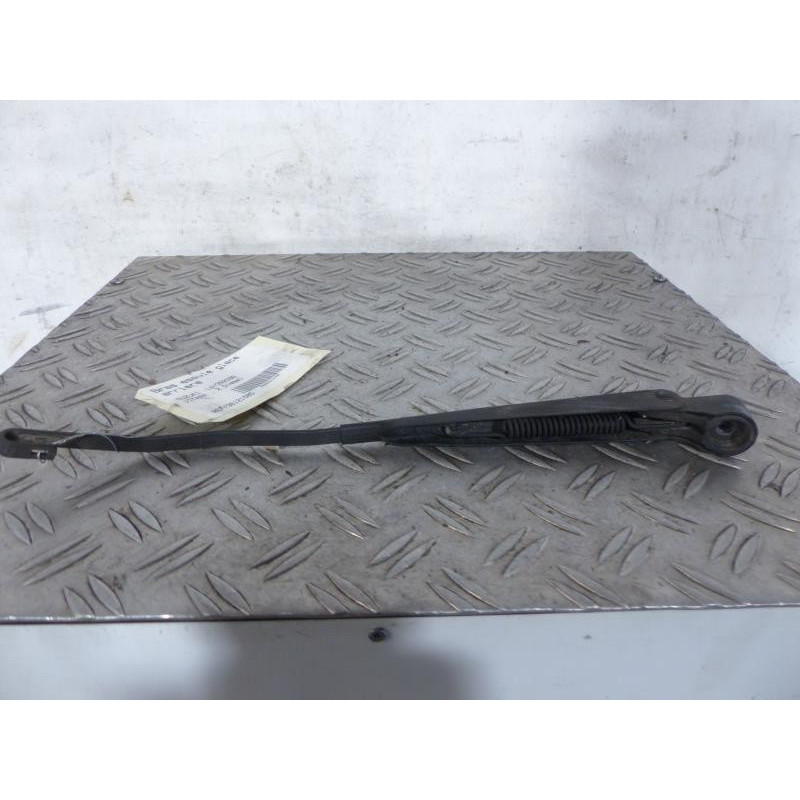 Bras essuie glace arriere SUZUKI GRAND VITARA 1 Photo n°1