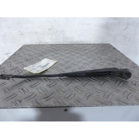 Bras essuie glace arriere SUZUKI GRAND VITARA 1