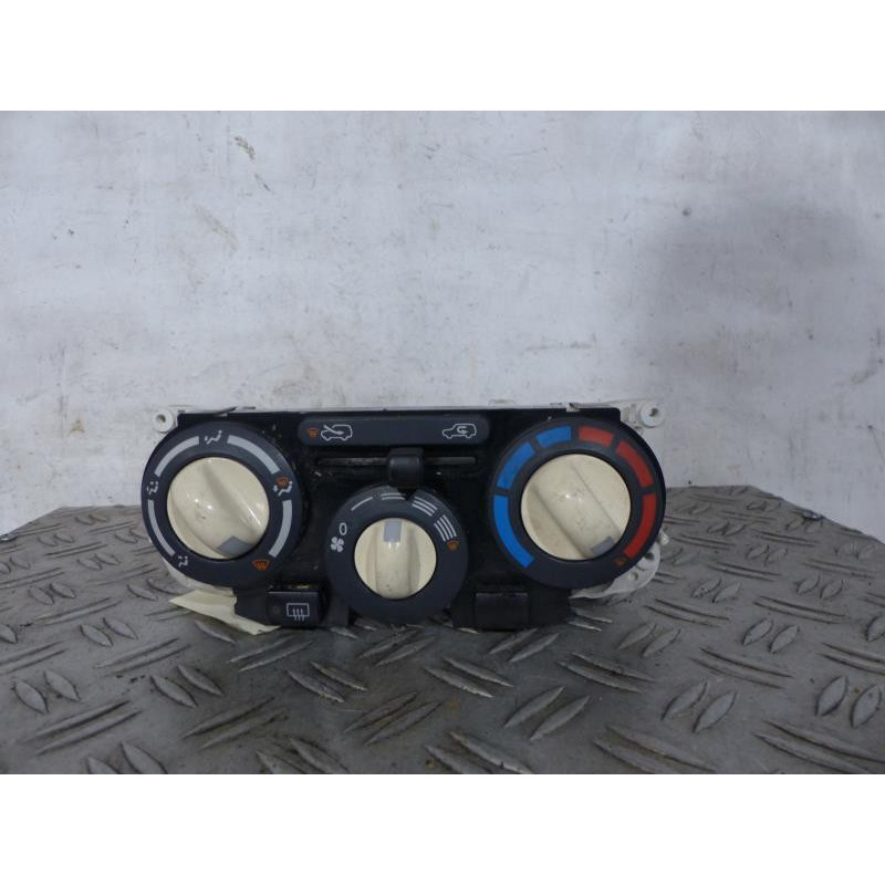Commande chauffage NISSAN MICRA 3 Photo n°1