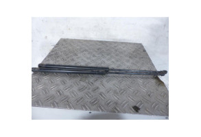 Verin de coffre SEAT ALTEA Photo n°1