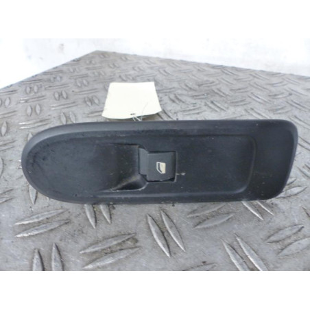 Interrupteur de leve vitre avant droit PEUGEOT 508 1 SW