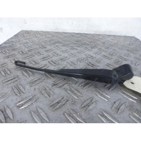 Bras essuie glace arriere FORD FIESTA 5