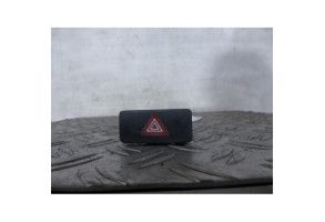 Bouton de warning SUZUKI ALTO 3 Photo n°1
