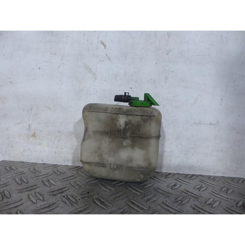 Vase d'expansion SUZUKI ALTO 3 Photo n°1