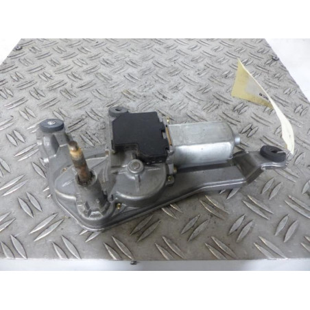 Moteur essuie glace arriere TOYOTA COROLLA VERSO 2