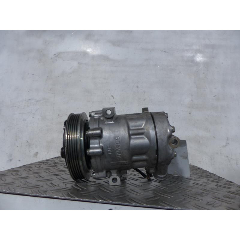 Compresseur clim OPEL CORSA C Photo n°1