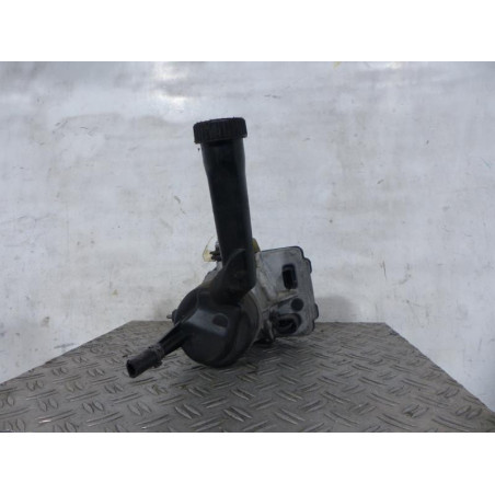 Pompe de direction PEUGEOT 308 1