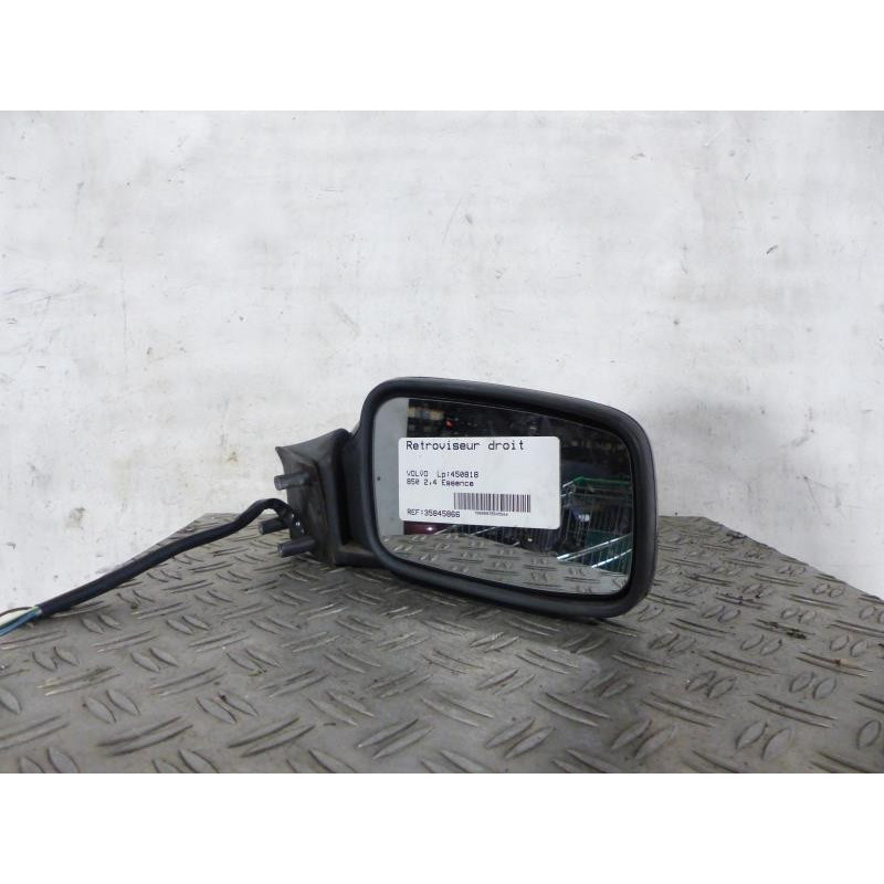 Retroviseur droit VOLVO 850 Photo n°1