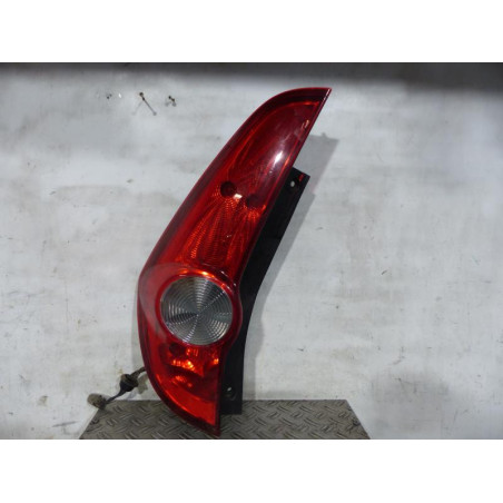 Feu arriere principal gauche (feux) OPEL AGILA B