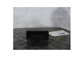 Bouton de coffre FORD FIESTA 6 Photo n°1