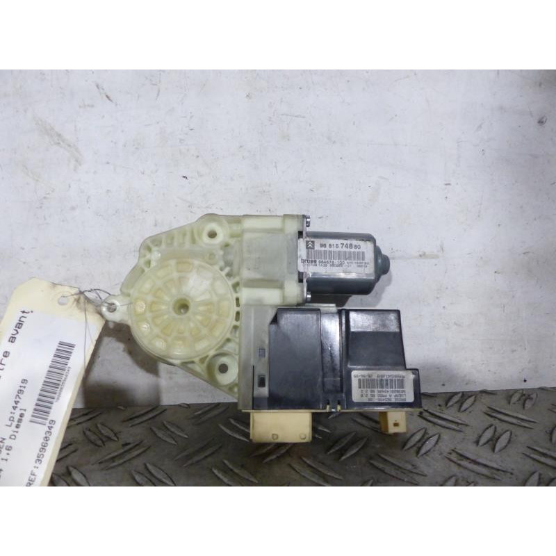 Moteur leve vitre avant droit CITROEN C4 1 Photo n°1