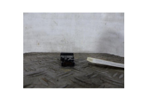 Bouton de warning MAZDA 5 1 Photo n°2