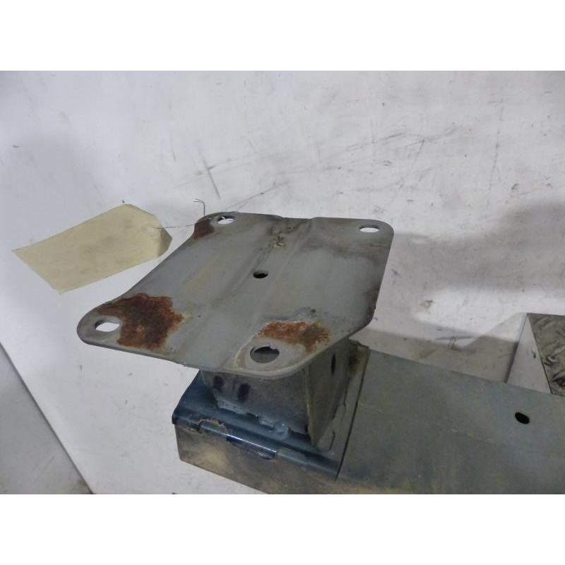 Renfort pare choc arriere (traverse) MAZDA 5 1 Photo n°1